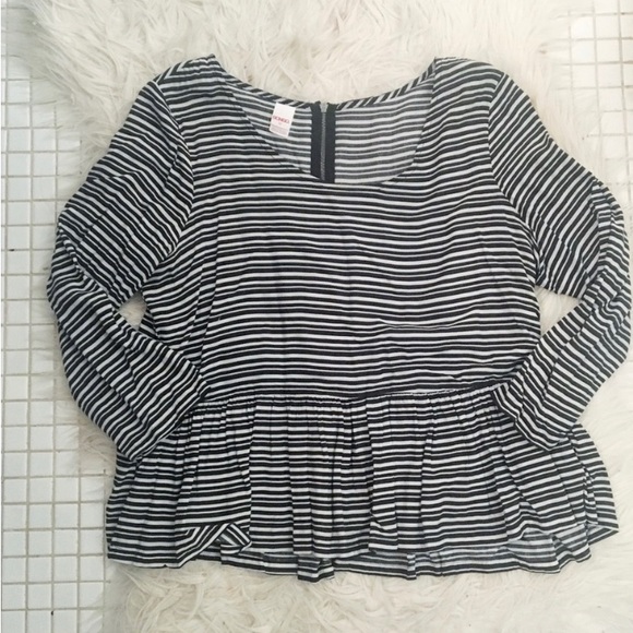 Bongo Pinstriped Peplum Style Blouse - Picture 3 of 7